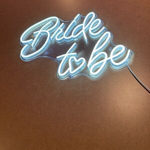 Bride to Be Neon Sign